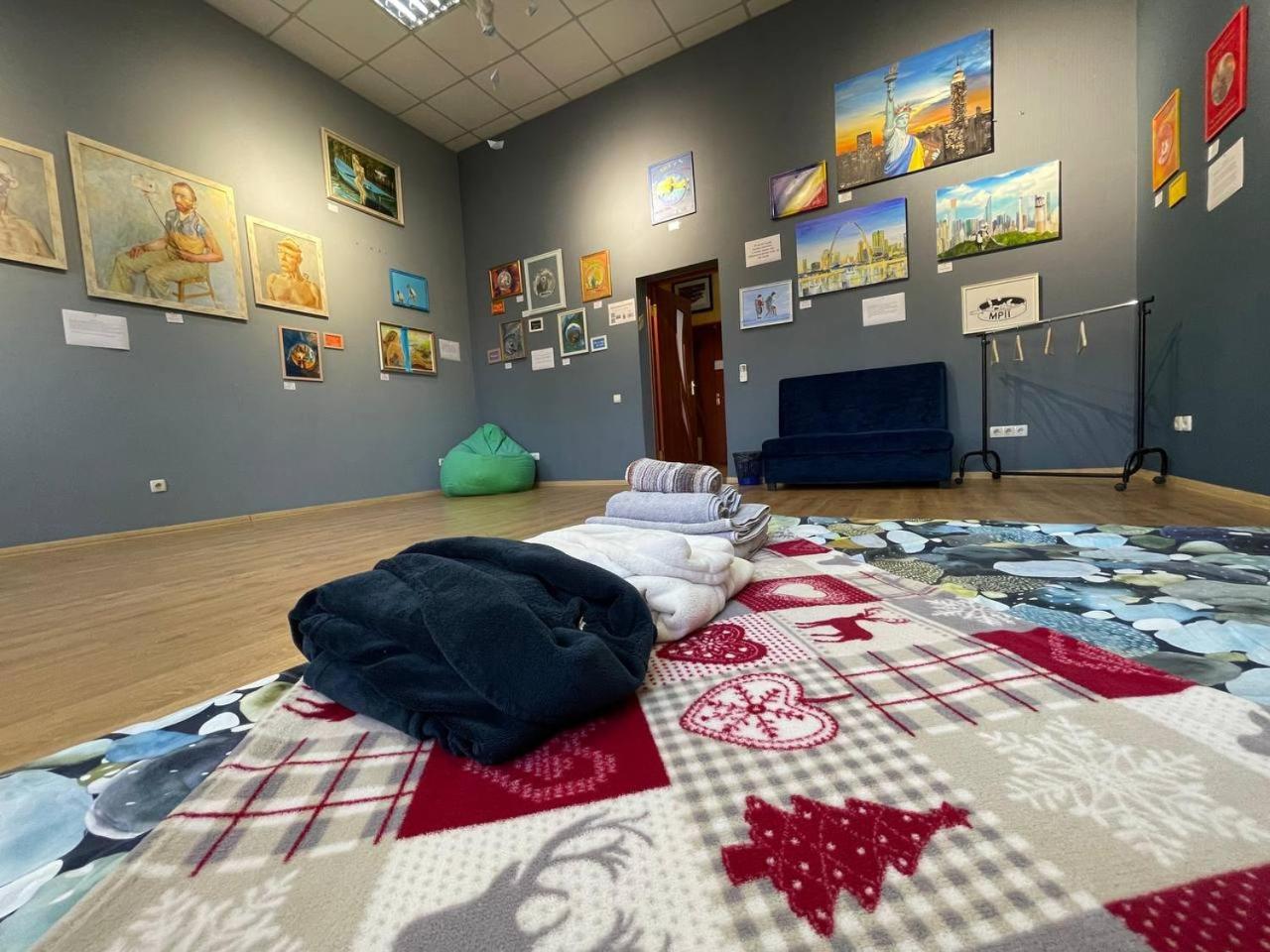 Арт-Вокзал Hotel Krivoy Rog Luaran gambar